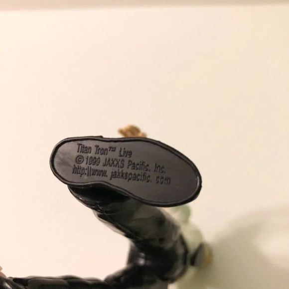 1999 WWE Titan Tron Stevie Richards Jakks Wrestling Action Figure - Picture 10 of 10